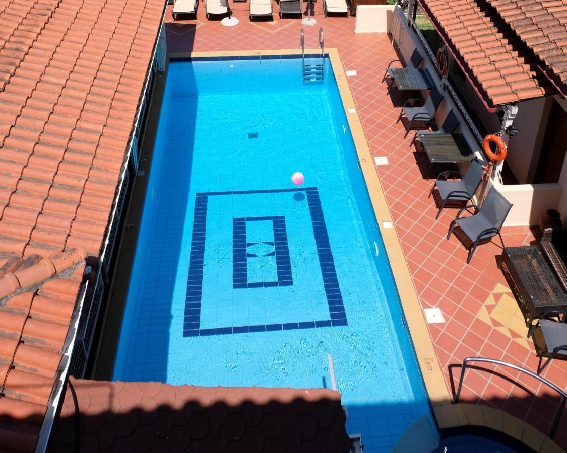 Taxiarchis Apartments Skiathos Town Exterior photo