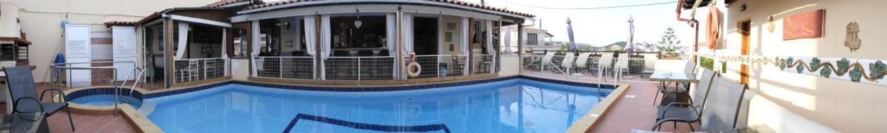 Taxiarchis Apartments Skiathos Town Exterior photo